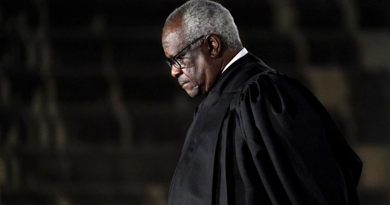 Hiltzik: Clarence Thomas and the self-pity of the rich